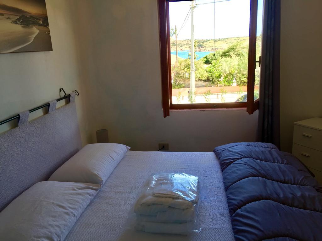 Appartamenti In Villa La Marinedda Isola Rossa Exterior foto